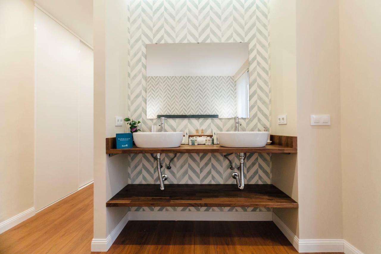 Stylish And Wide- 3Bdr 3Bth- Los Remedios إشبيلية المظهر الخارجي الصورة
